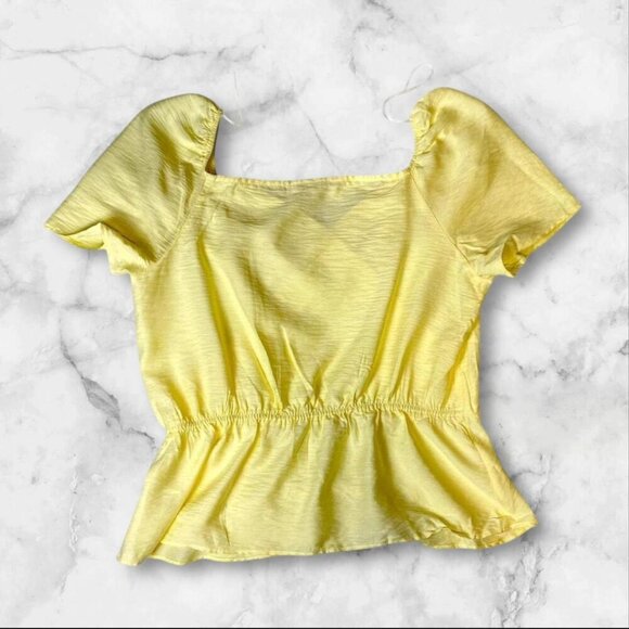 VINTAGE FIND Yellow Meraki peplum top with puffy sleeves, - Picture 5 of 5